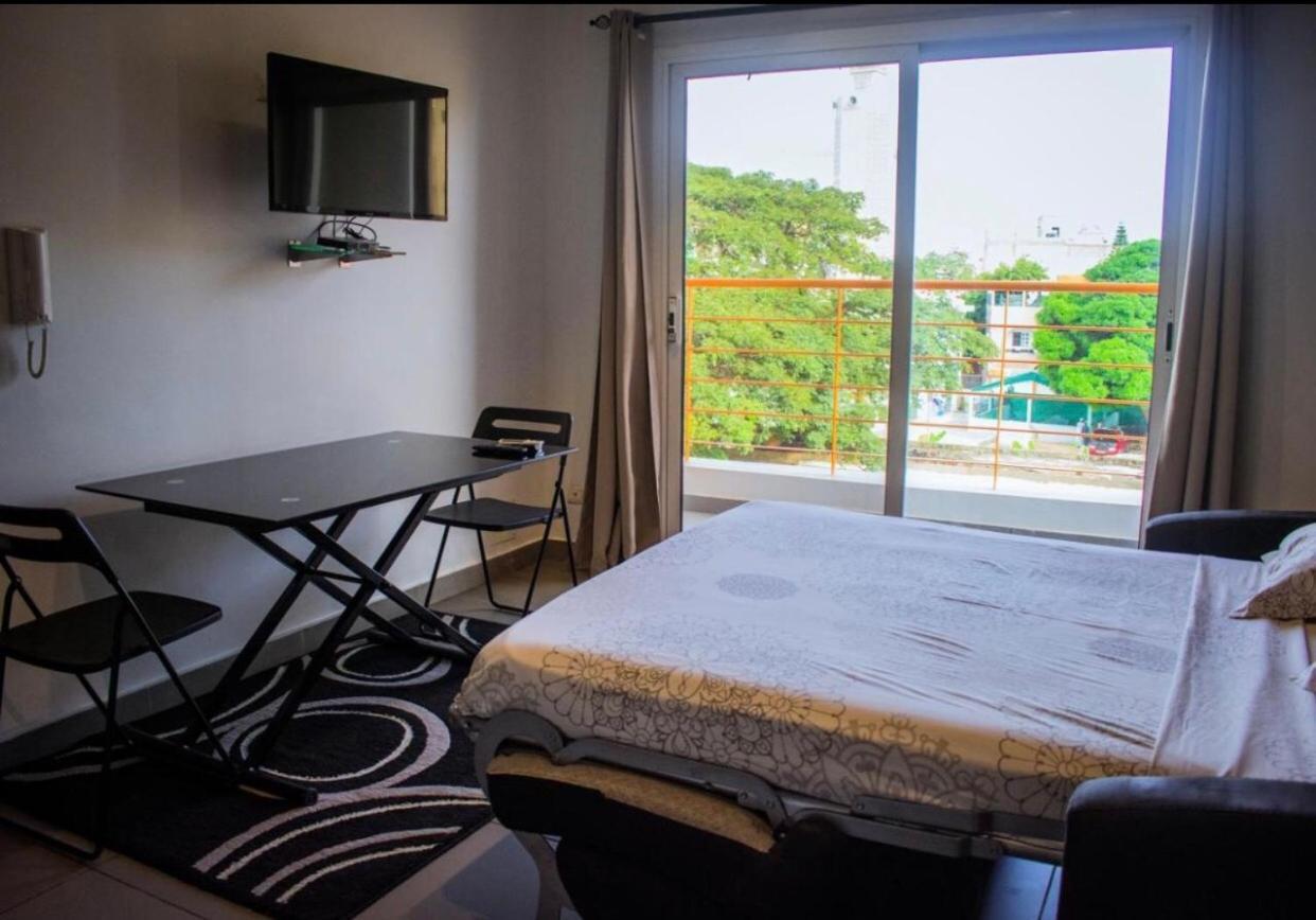 Apartamento Le First Concept Dakar Exterior foto